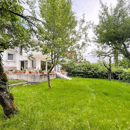 Schone Wohnung Mit Grossem Garten In Zentraler Lage Фелдкирх Екстериор снимка